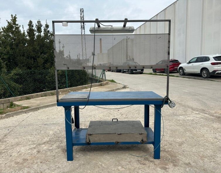 - LOT OF METAL WORK TABLES